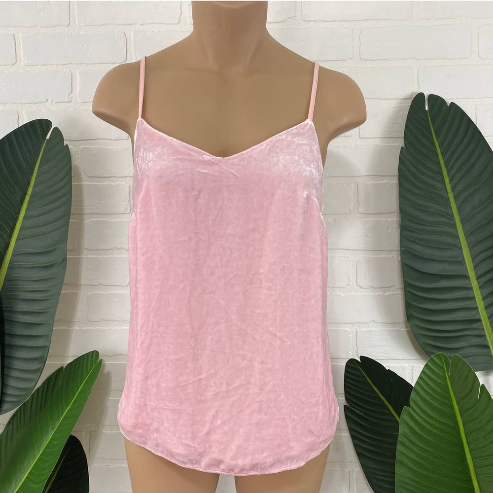 Lilly Pulitzer pink velvet tank top